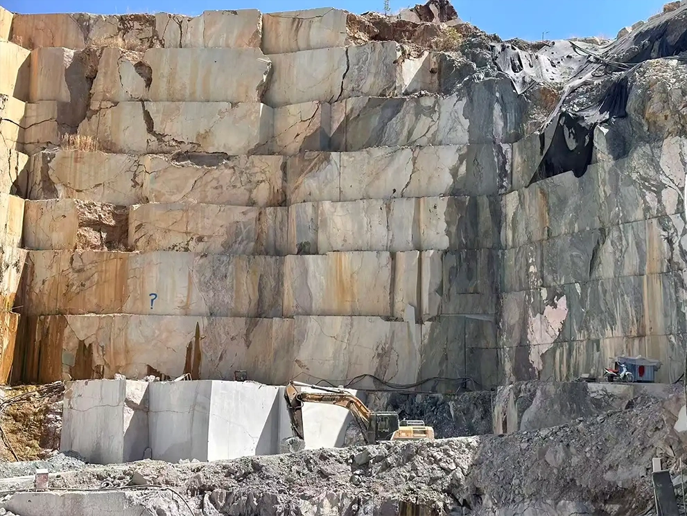 four-seasons-pink-marble-open-pit-quarry-cambodia.webp